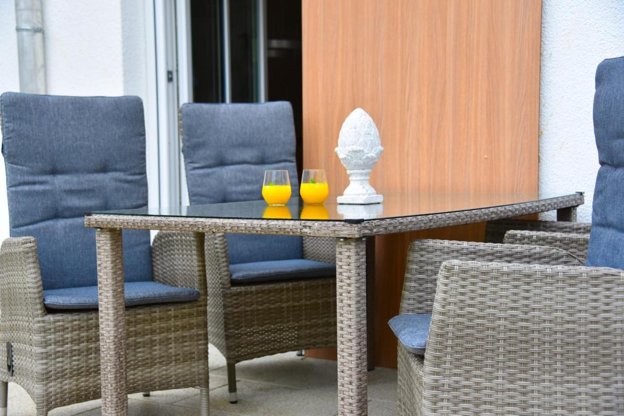Апартаменты Antike & Modern Deluxe Гюнцбург Экстерьер фото